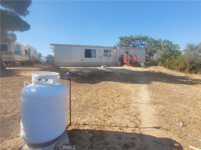 House for sale in Anza, California