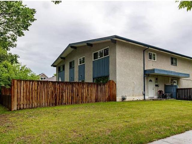 House for sale in Edmonton