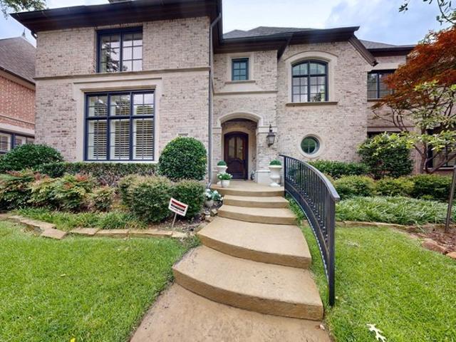 House for sale in Plano, Texas