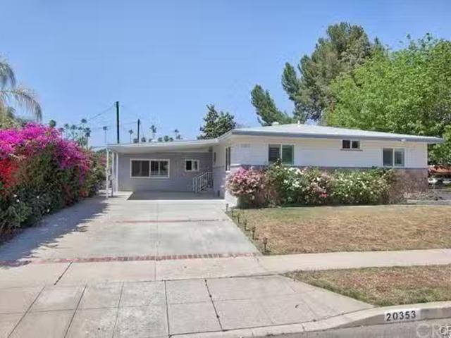 Condo for rent in North Hollywood, Winnetka Neighborhood Council District