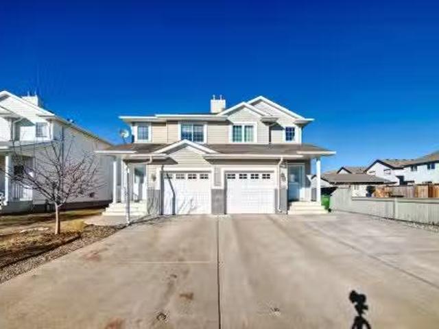 House for sale in Wedgewood, Alberta