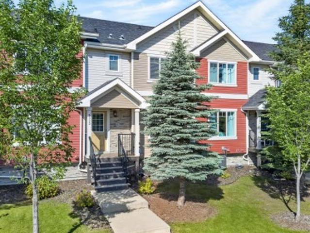 Townhouse for sale in Wedgewood, Alberta