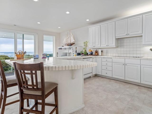 Condo for sale in Oregonia