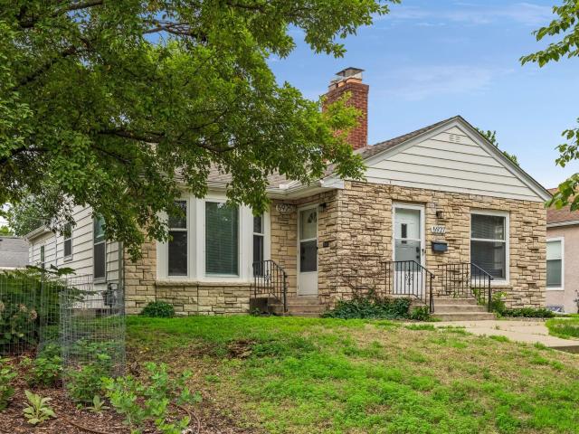House for sale in Hennepin, Minnesota
