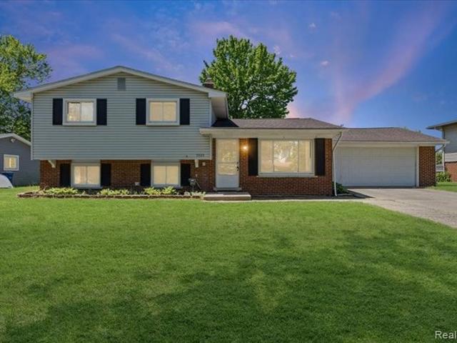 House for sale in Highland Estates, Waterford Township