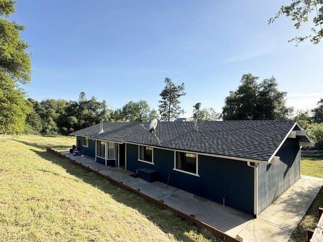 House for sale in Ahwahnee, California