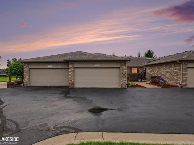 Condo for sale in Washington, Missouri