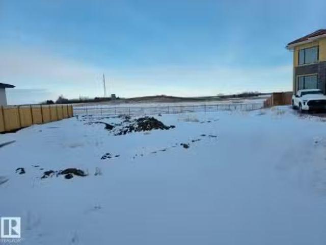 House for sale in Alberta