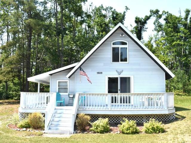 House for sale in Johannesburg, Michigan