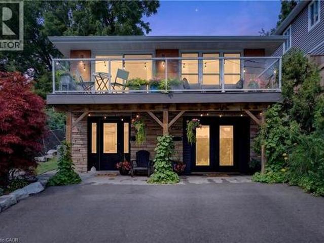 House for sale in Ancaster, Ontario