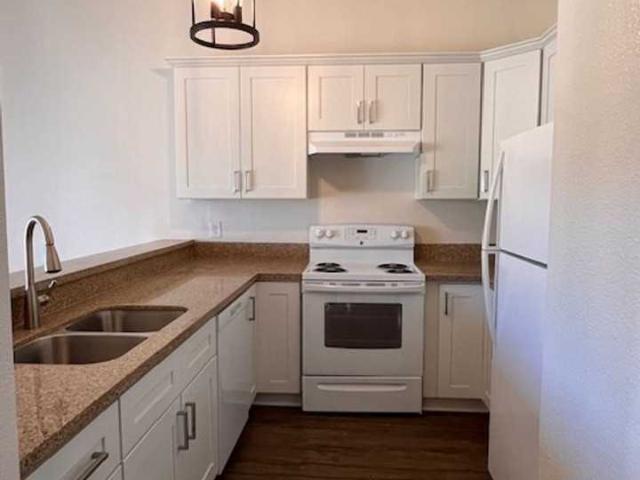 Apartment for rent in Fallbrook, California