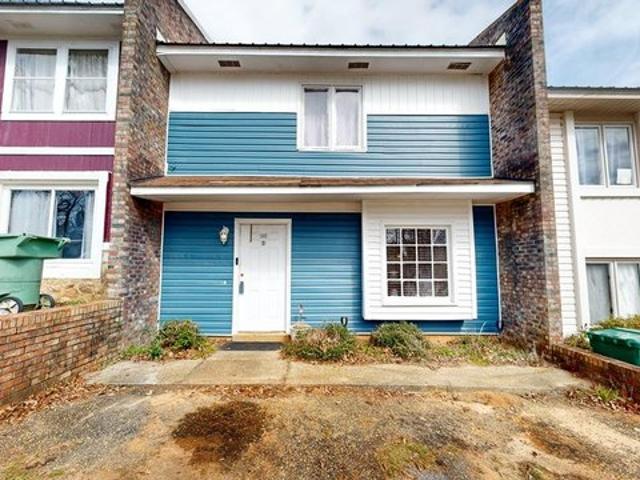 Townhouse for sale in Dale, Alabama