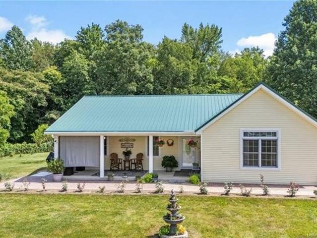 House for sale in Indiana