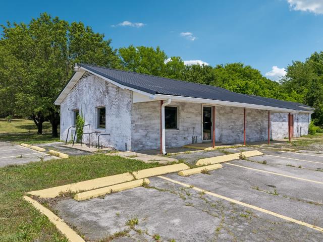 Commercial for sale in Tennessee