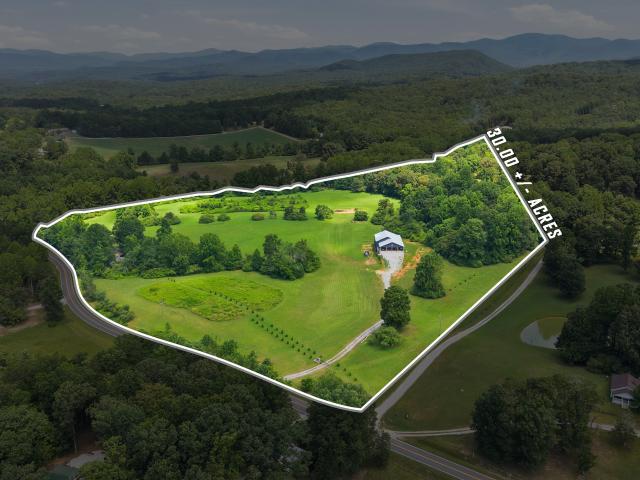 House for sale in Clarkesville, Georgia