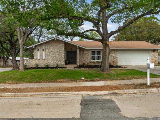 Property for sale in Leon Valley, Texas