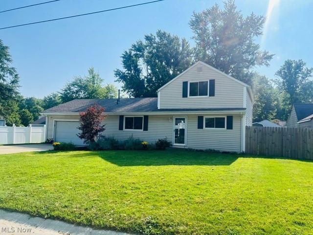 House for sale in North Ridgeville, Ohio