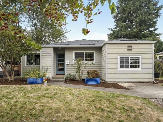 House for sale in South Tabor, Portland