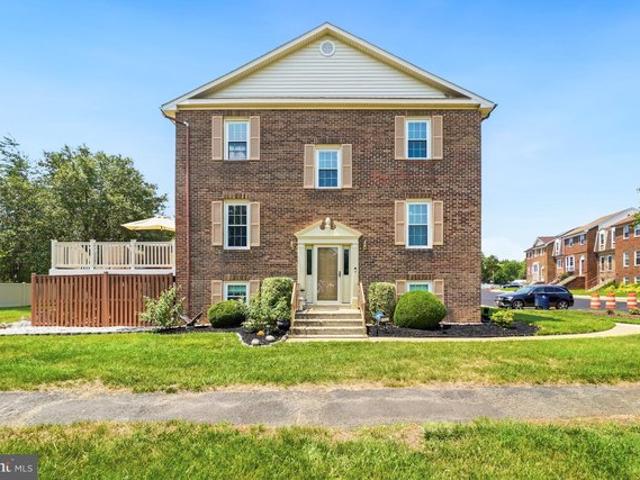 Townhouse for sale in Clinton, Maryland