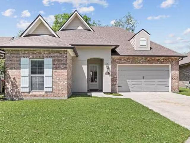 House for rent in Lafayette