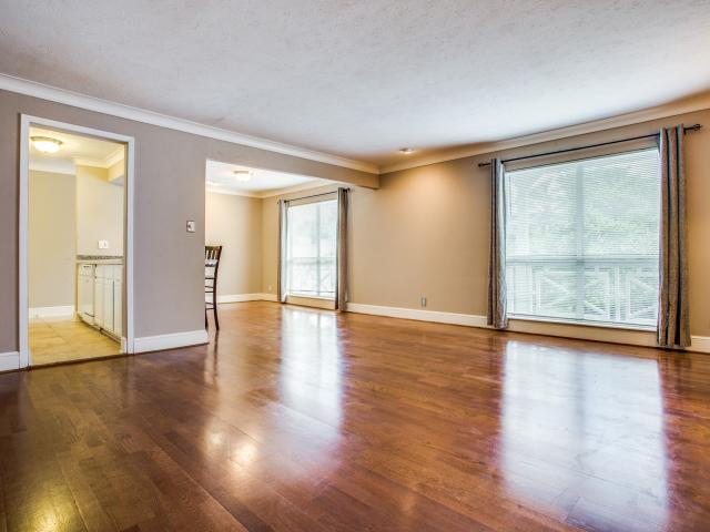 Townhouse for rent in Dallas