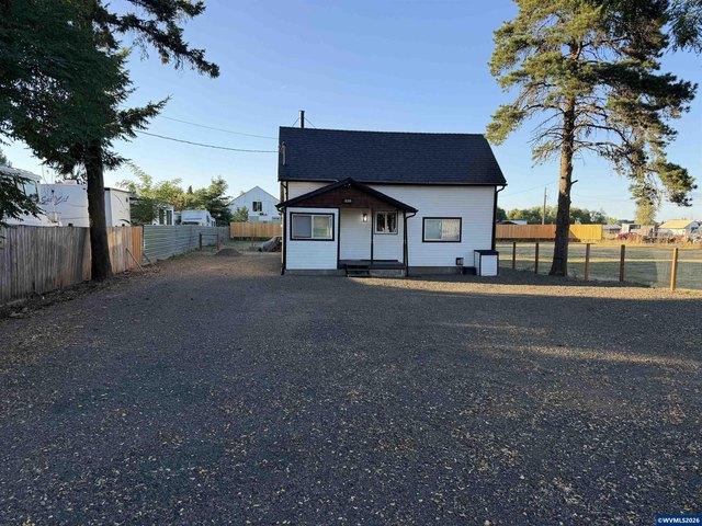 House for sale in Oregonia