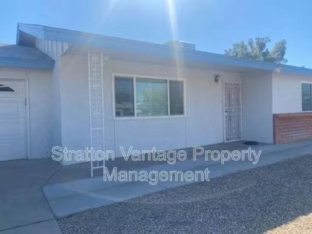 Condo for rent in Peoria