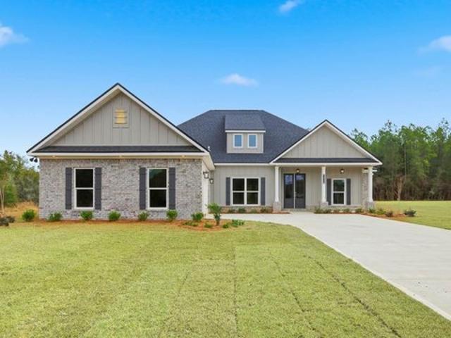 House for sale in Pace, Florida