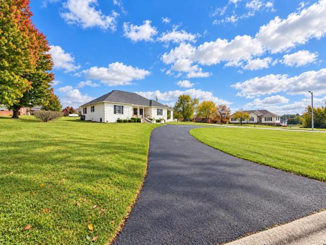 House for sale in Harrodsburg, Mercer County