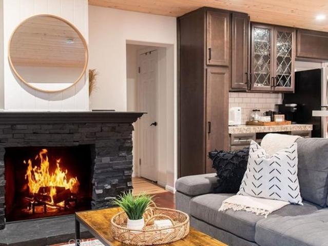 House for sale in Cedarpines Park, California