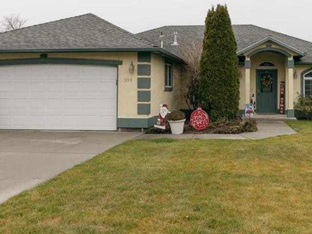 House for sale in Oregonia