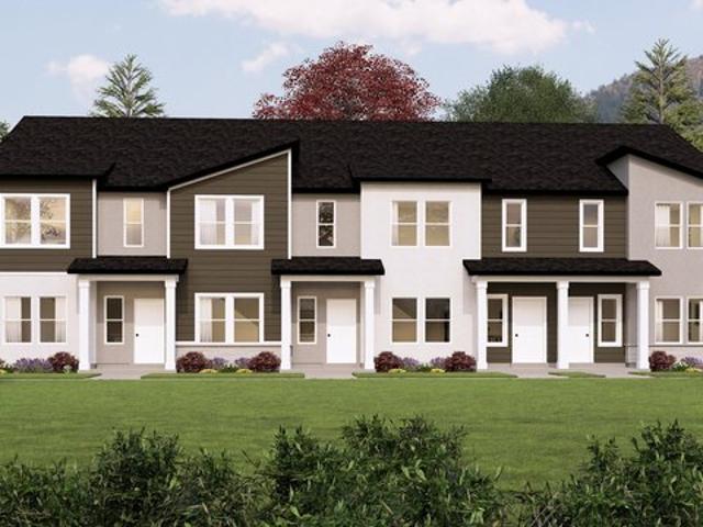 Townhouse for sale in Cache, Utah