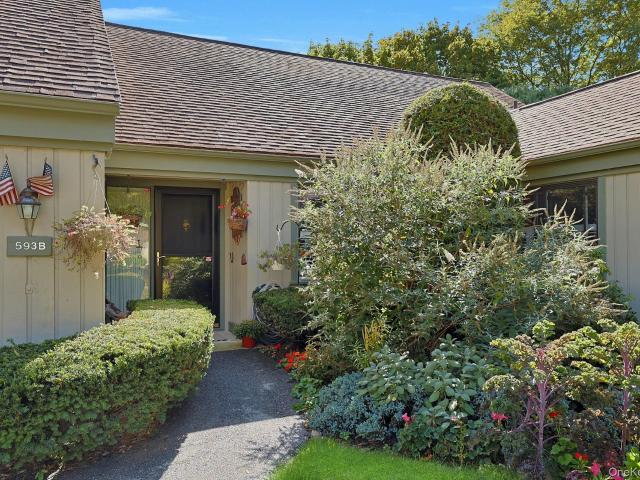 Condo for sale in Amawalk, New York