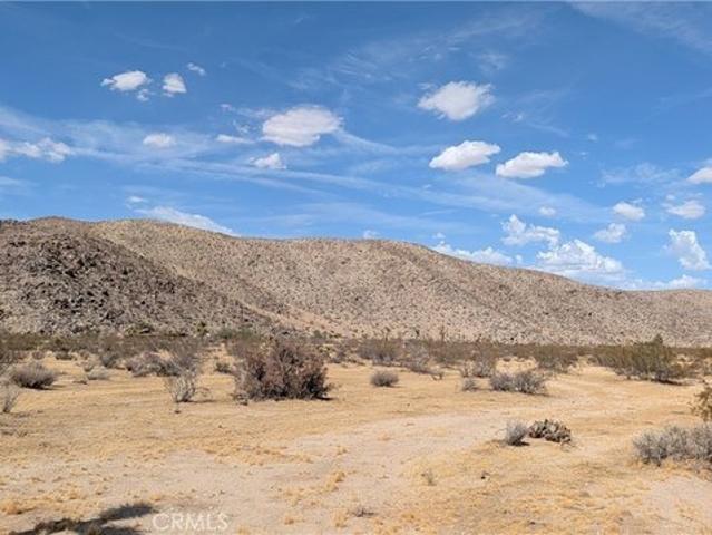 Land for sale in Joshua Tree, California