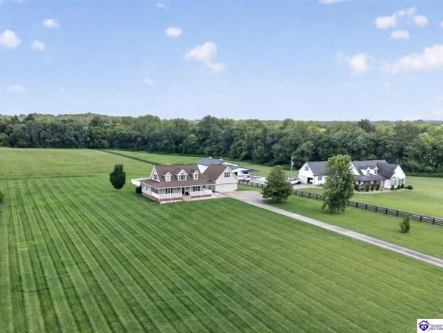 House for sale in Cecilia, Kentucky