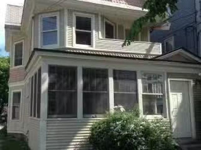 House for rent in Burlington