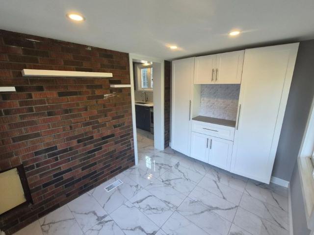 House for rent in Niagara Falls, Golden Horseshoe