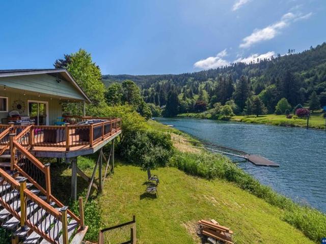 House for sale in Oregonia