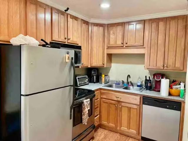 Condo for rent in Auburn