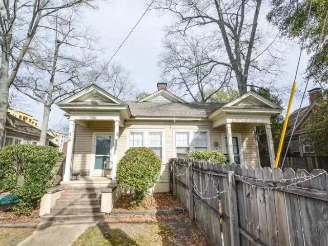 Condo for rent in Auburn