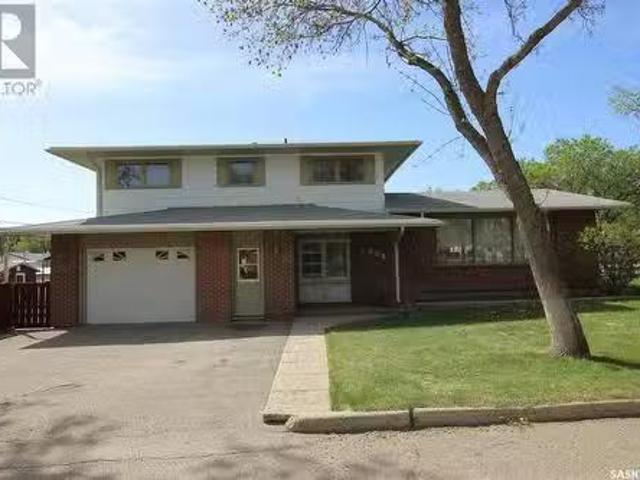 House for sale in Shaunavon, Saskatchewan