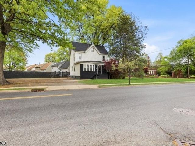 House for sale in Belleville, New Jersey