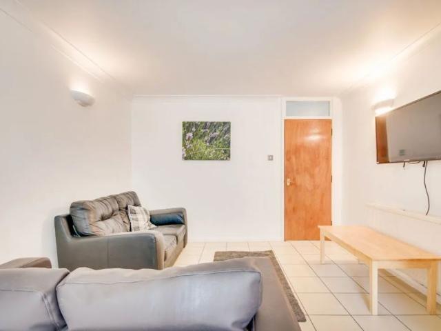 Apartment for rent in Barracks, The Bridge