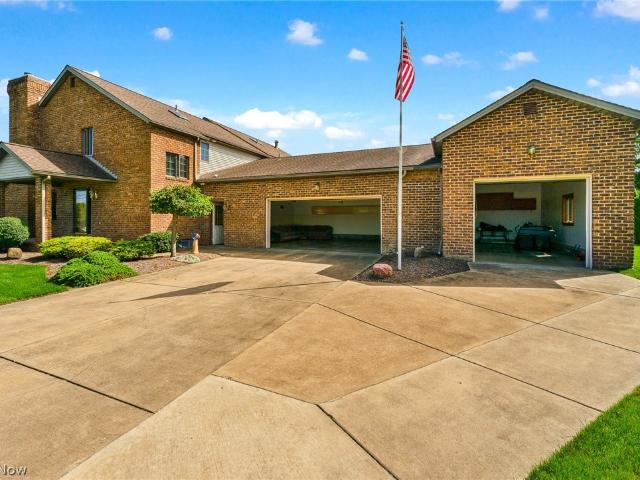 Condo for sale in Saybrook Pointe, Canfield