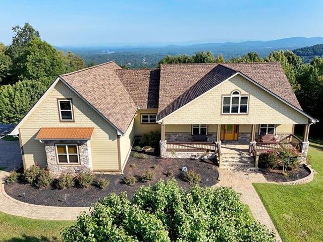 House for sale in Blairsville, Georgia
