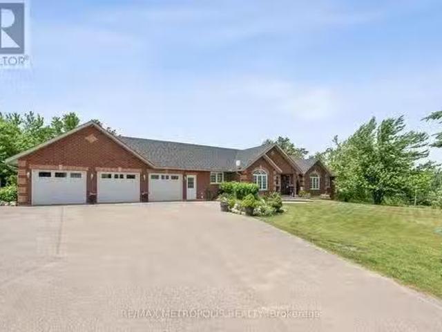 House for sale in Dufferin, Ontario