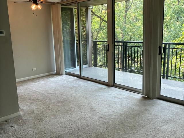 Condo for sale in Lisle, Illinois