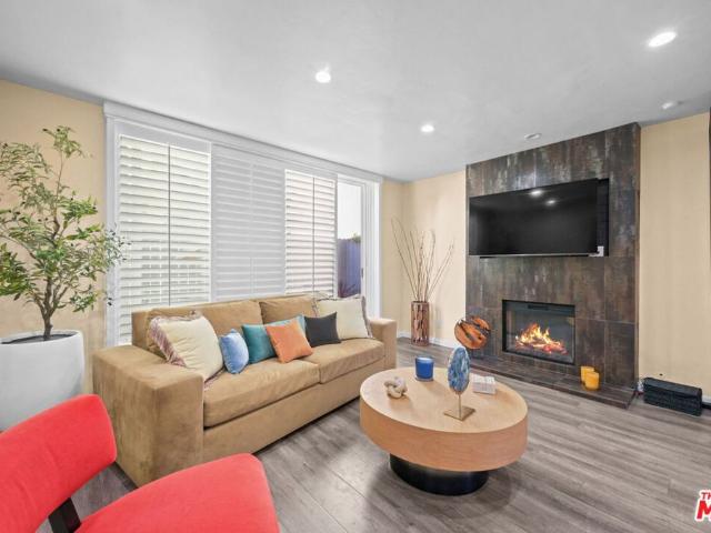 Condo for sale in Culver City, Los Angeles County