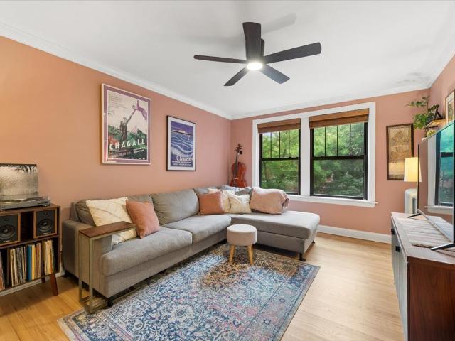 Condo for sale in Chicago Park, Illinois