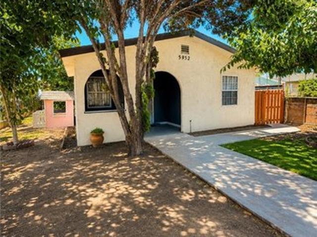 House for sale in Bell Gardens, California
